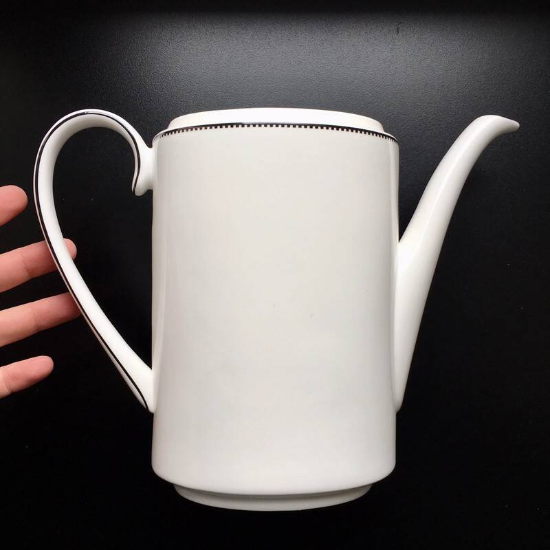 Wedgwood x Vera Wang Bone China Teapot and Coffee Pot