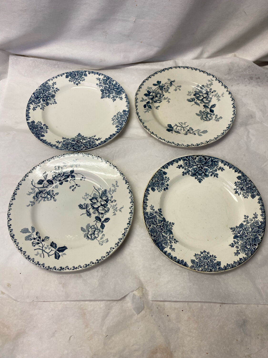 Set of 4 old iron earth plates