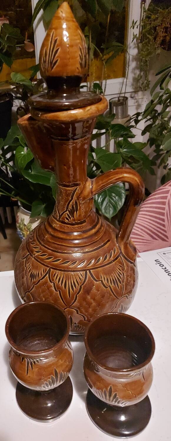 Ceramic carafe and glasses