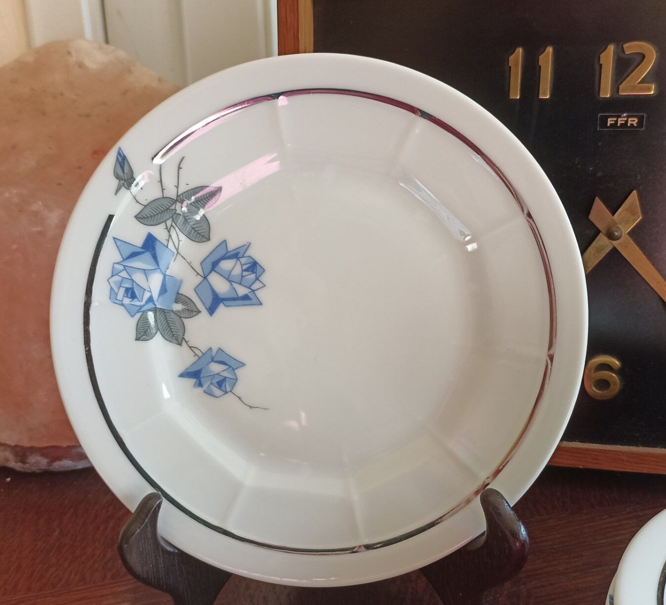 8 Victoria porcelain dessert plates from the 20s - Art Deco