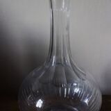 Glass carafe Round neck fluted belly