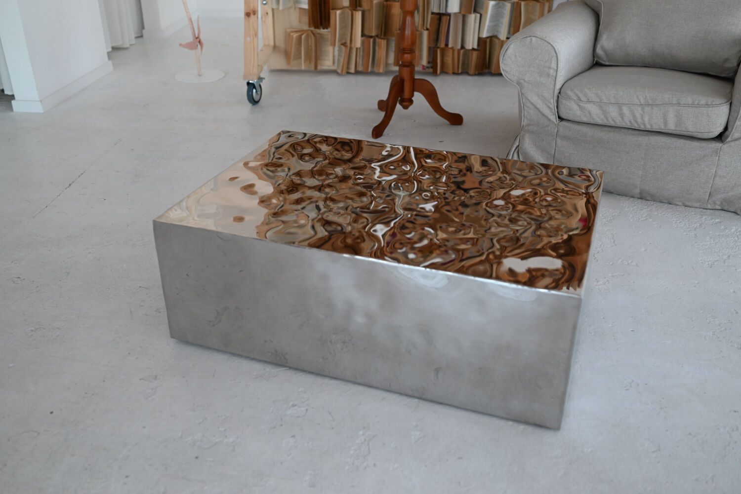 Sculptural Mirror-Polished Stainless Steel Coffee Table by Veliento
