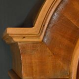 Scriban Showcase in Blond Mahogany, England – 1960