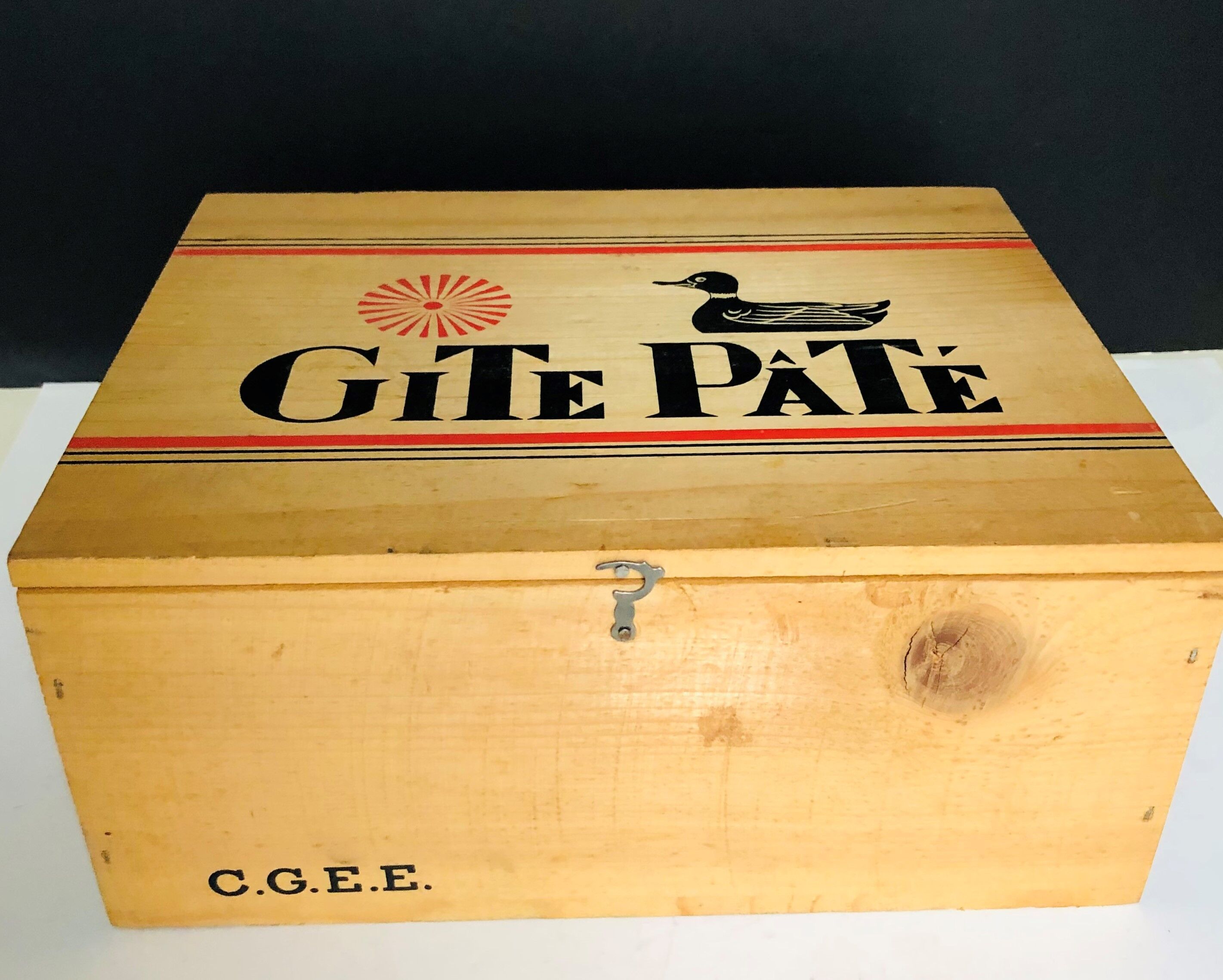 Terrine and mustard box