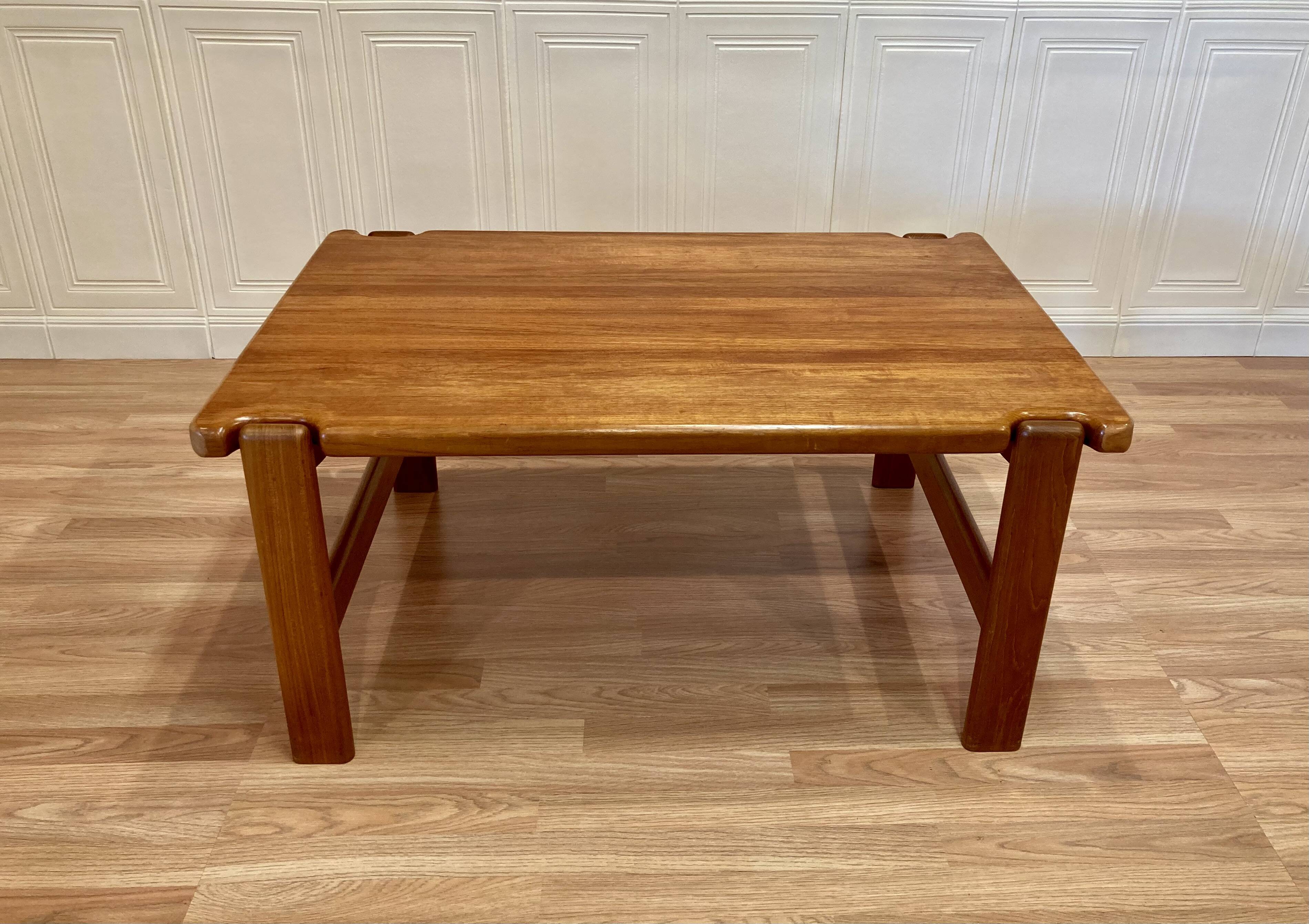 1960s Scandinavian design coffee table.