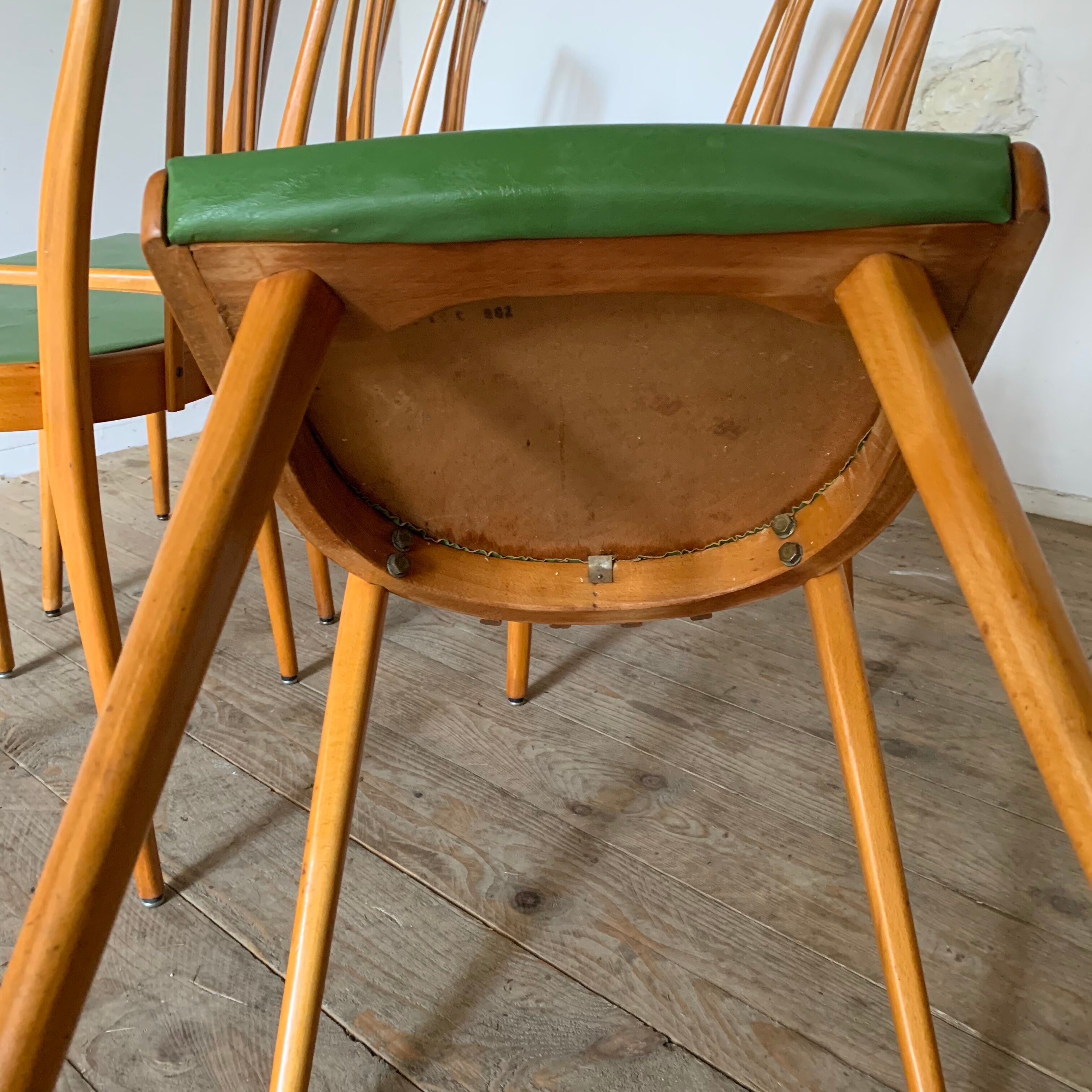 6 vintage green chairs