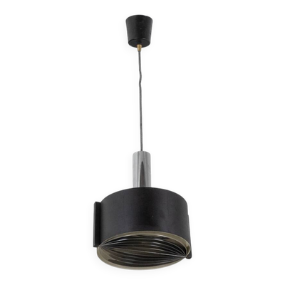 Suspension en métal laqué noir et chromé. Années 1960.