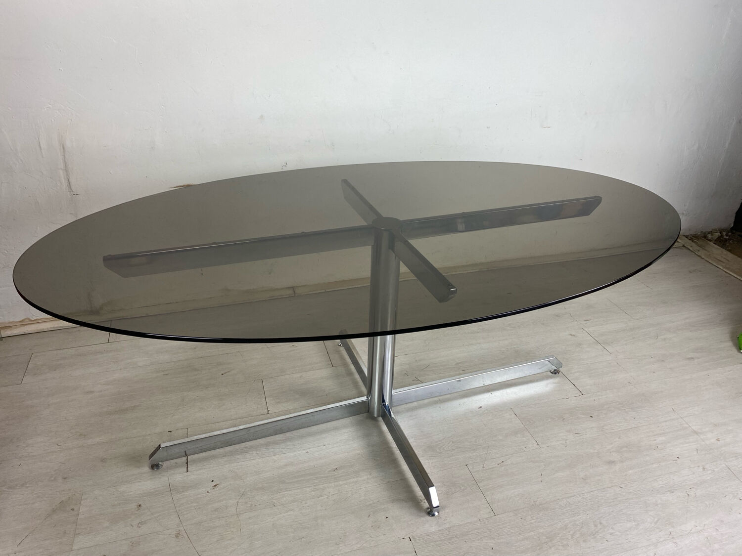 Chrome table
