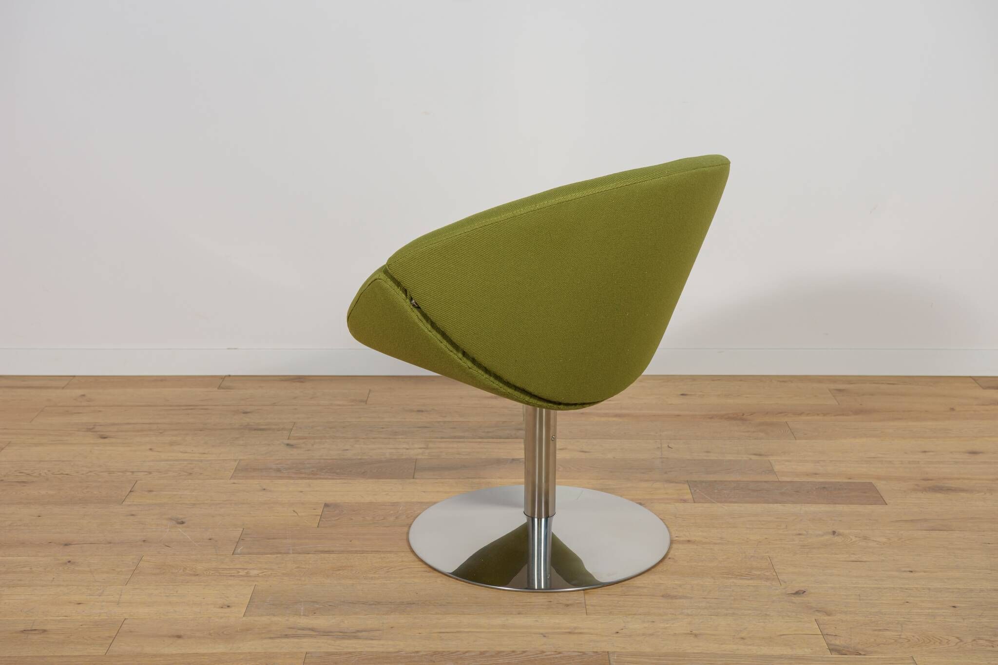 Model EJ 96 „Apollo” Armchair by Peter Hjort Lorentzen & Johannes Foersom