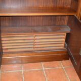 Open mahogany corner bookcase