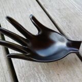 Empty hand pocket