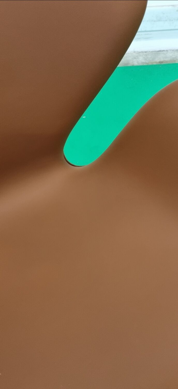 Arne Jacobsen Swan chair by Fritz Hansen