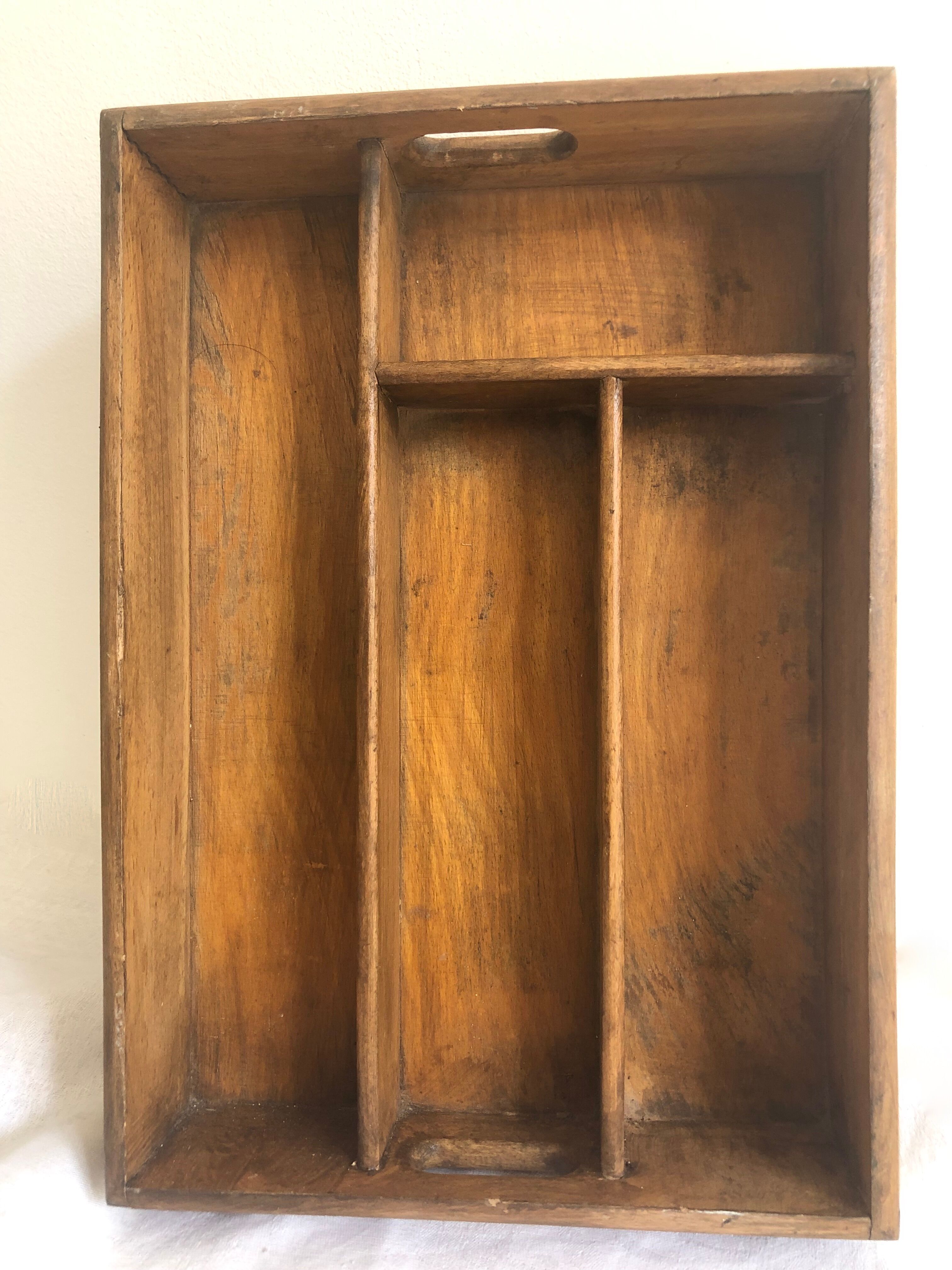 Range-couverts en bois