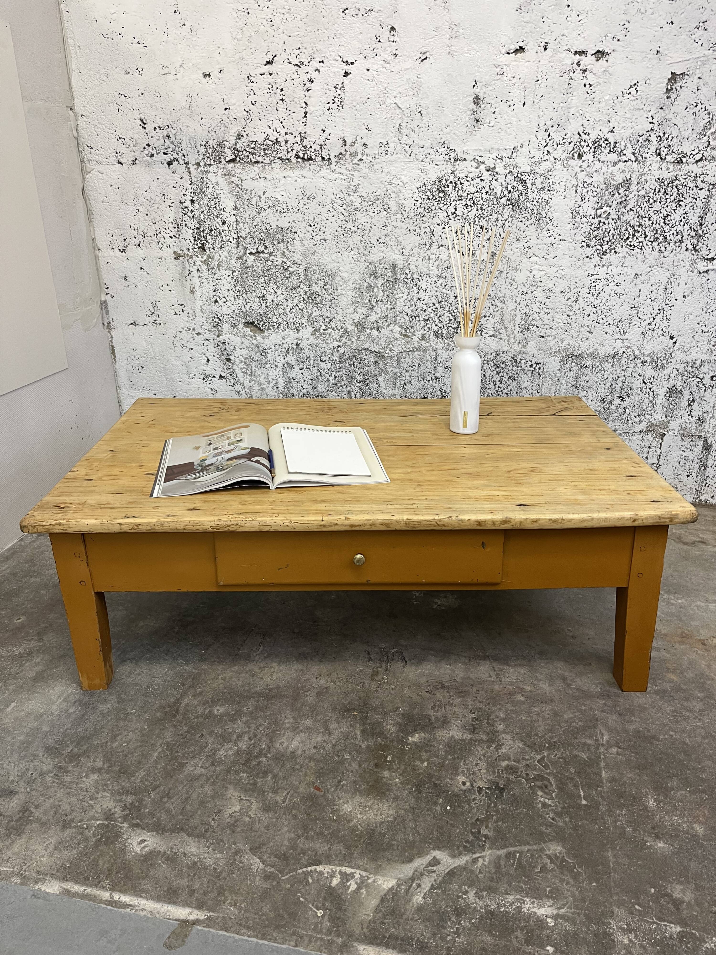 Coffee table farmhouse table