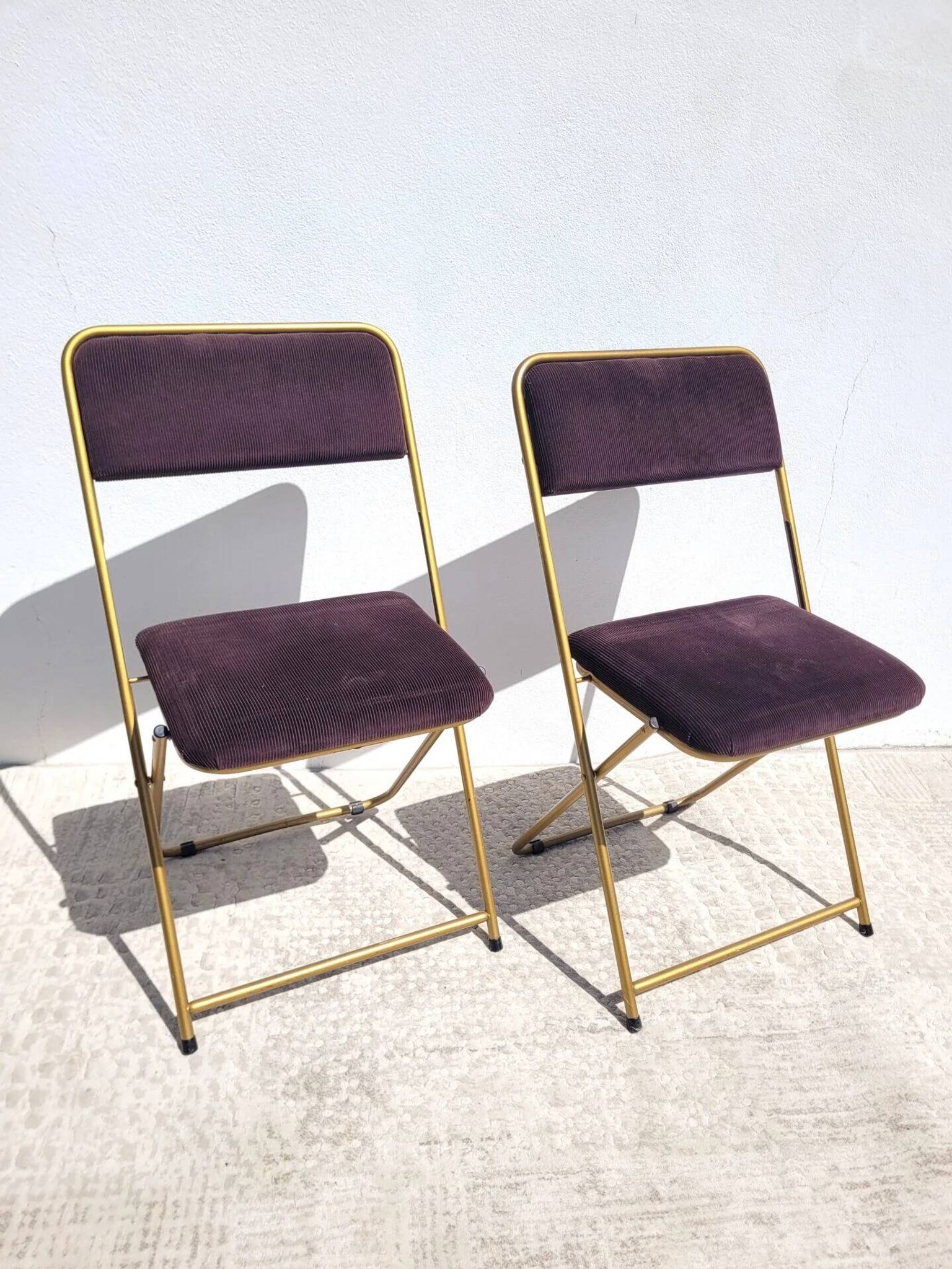 Set of 2 Lafuma folding chairs in brown velvet from the 1970s.