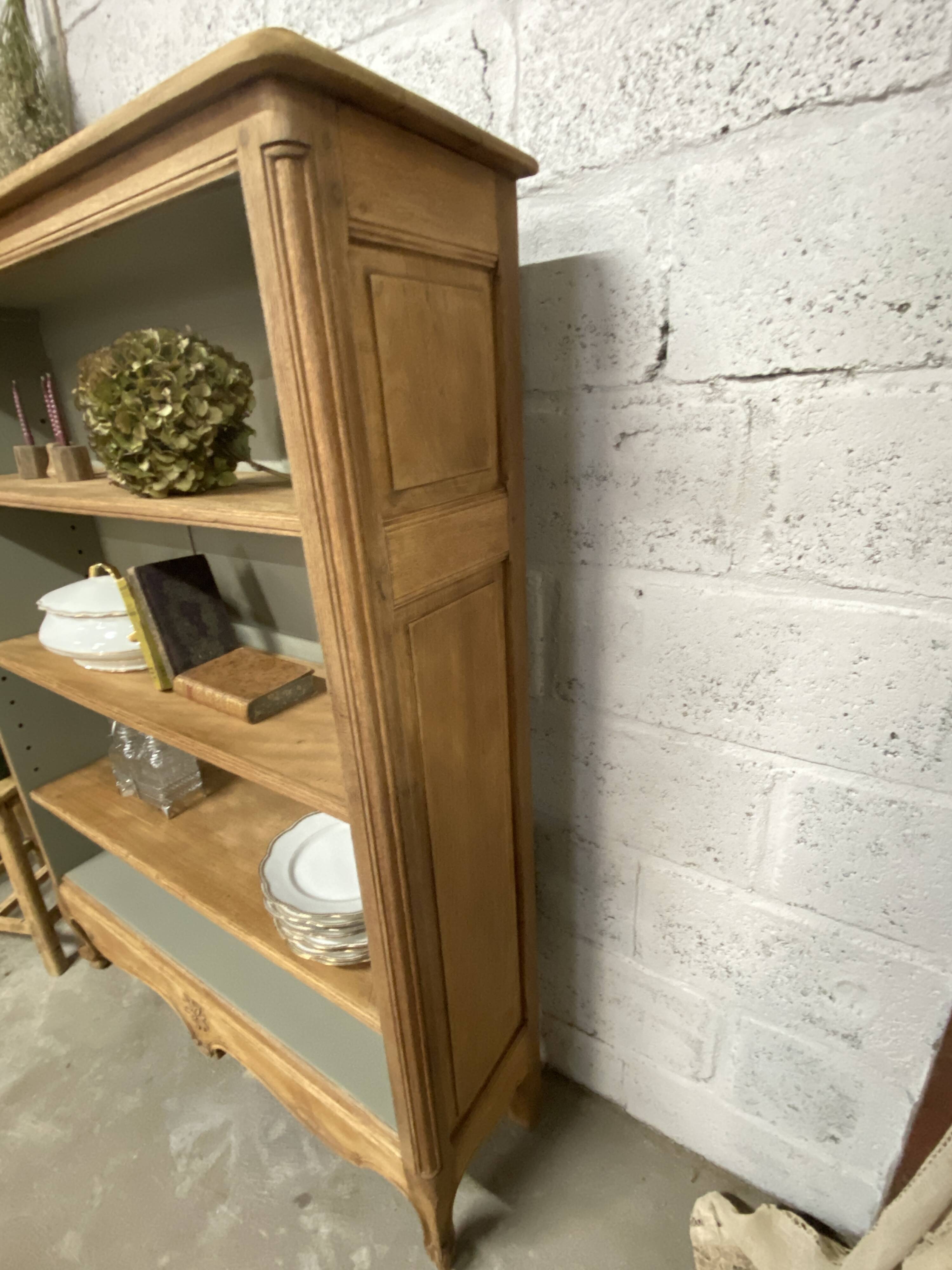Antique bookcase/china cabinet