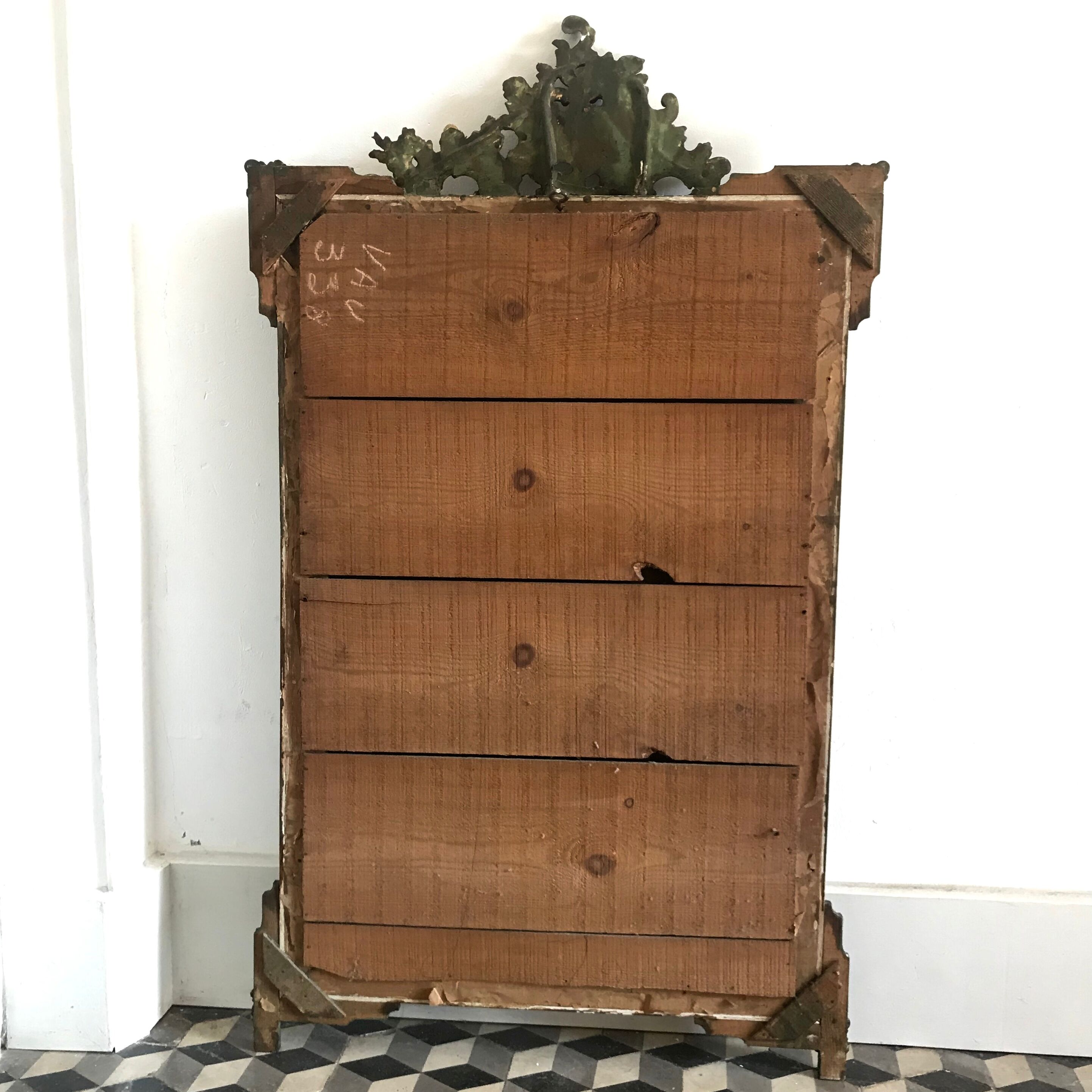 Pediment fireplace mirror 70x120cm