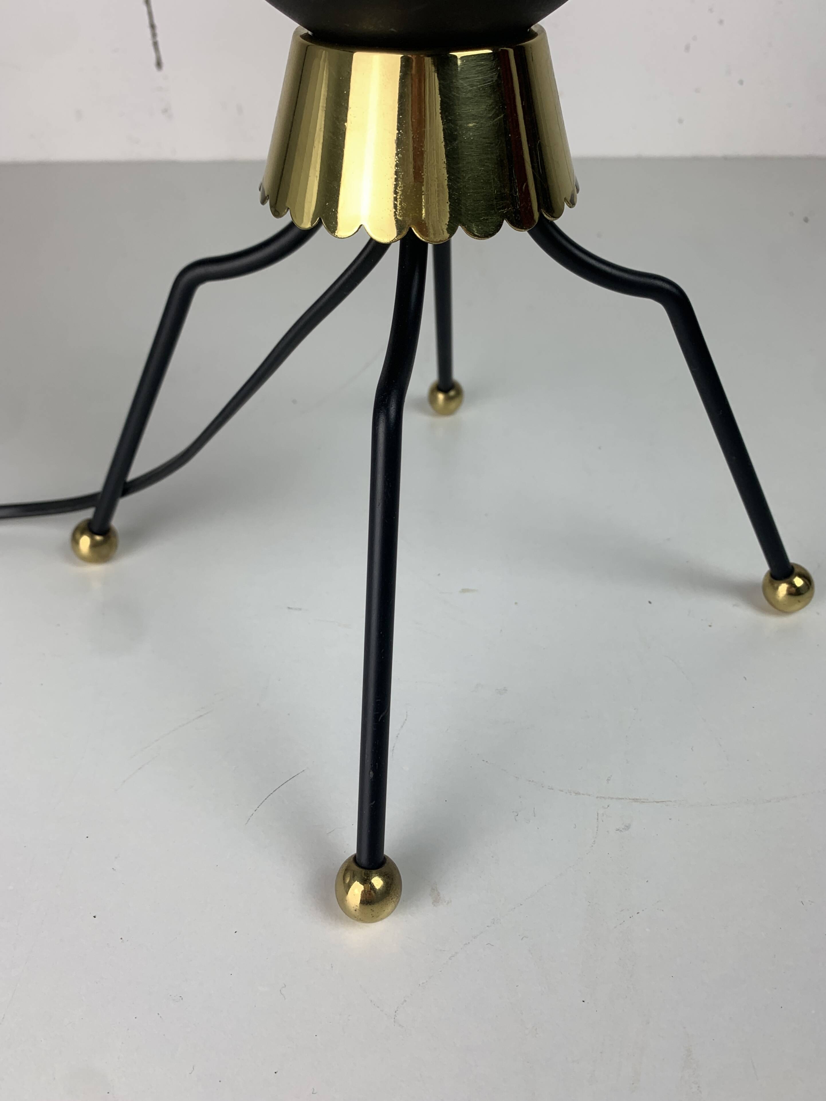 Large midcentury sputnik Stilnovo style brass table lamp, US 1950s
