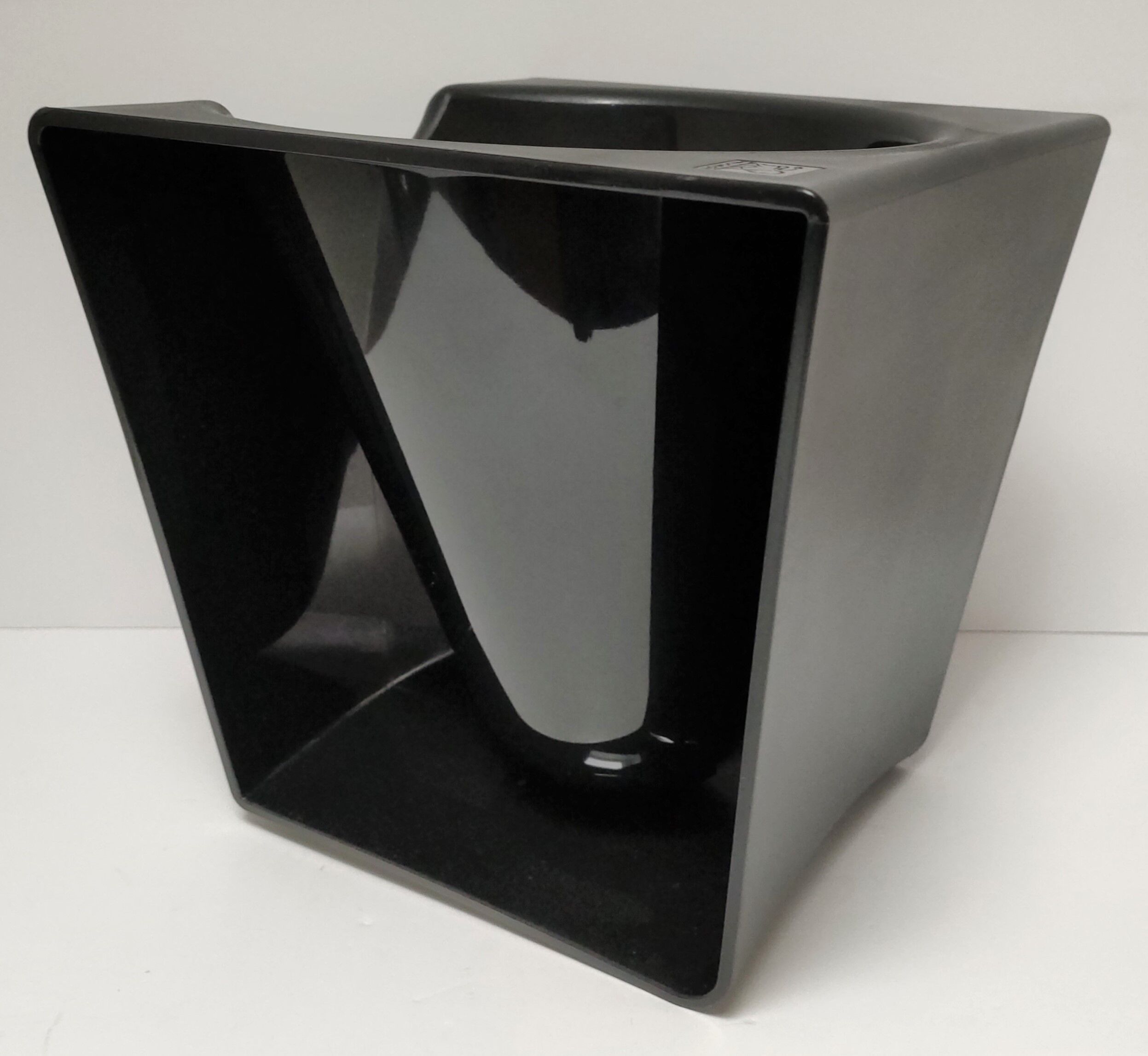 Champagne bucket Nicolas Brouillac contemporary design