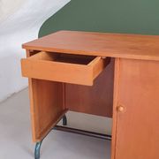 Bureau d'école vintage
