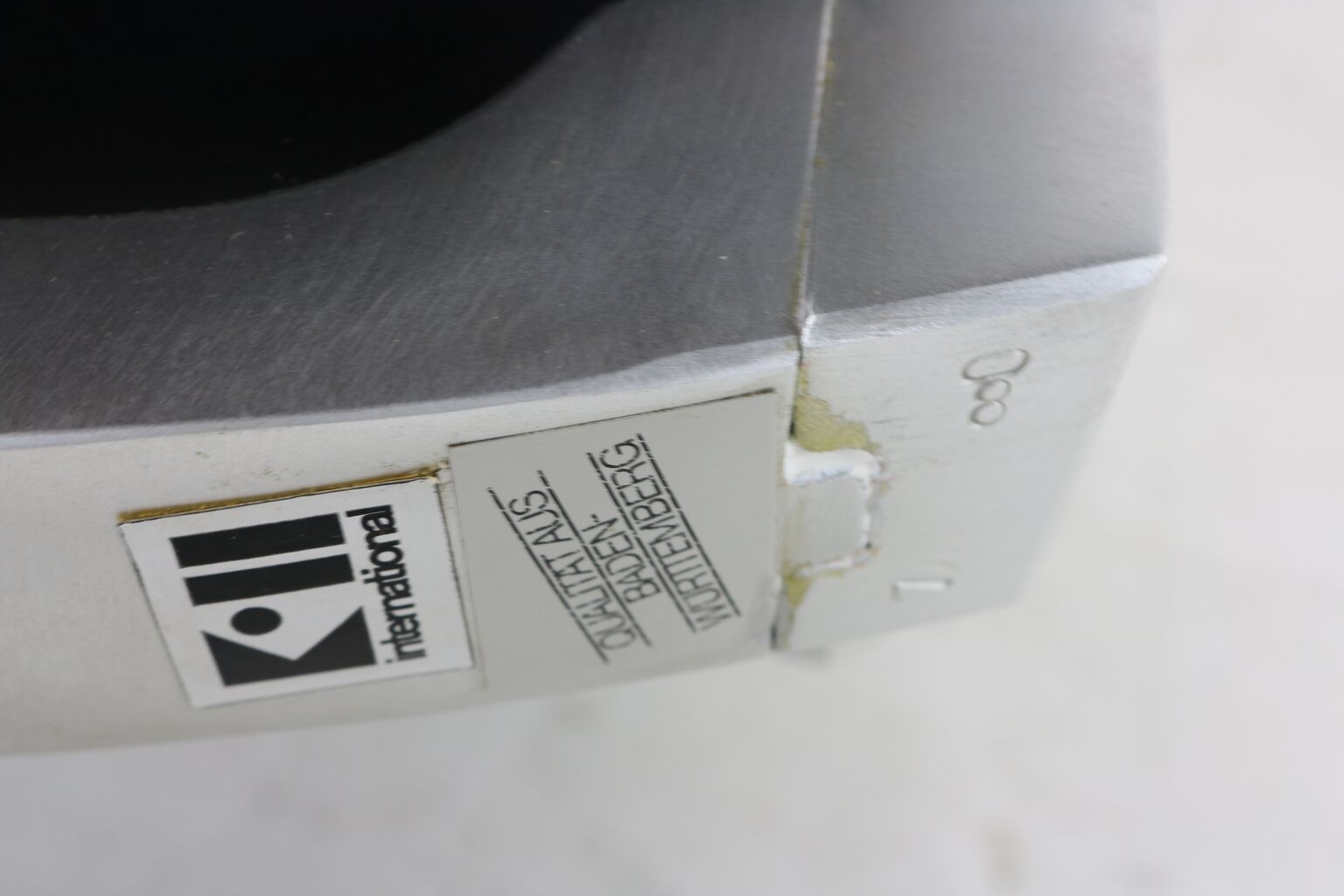 Fabricius and Kastholm black leather lounge chair FK 85 for Kill International