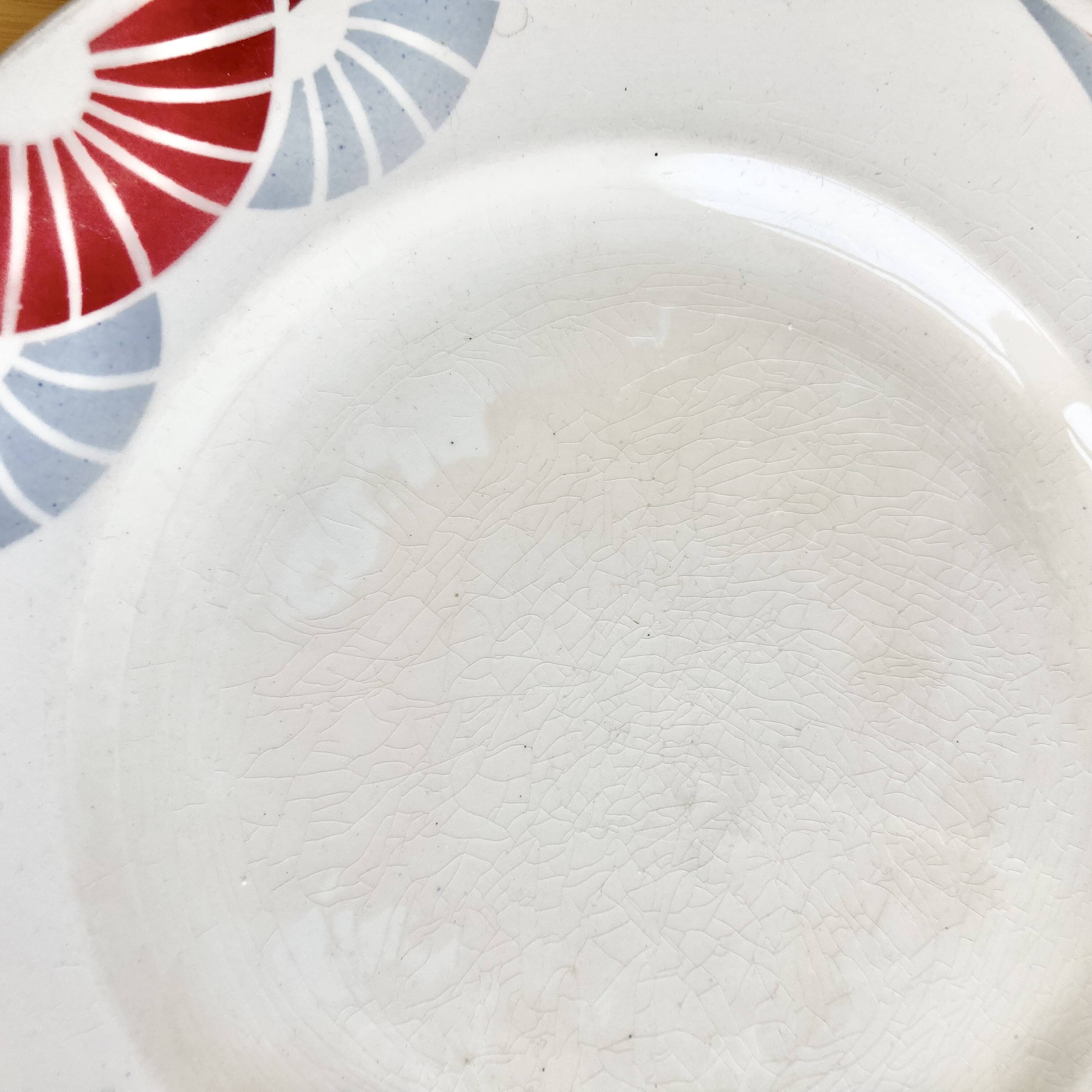 Plate on foot / Art Deco / Moulin des Loups