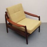 Fauteuil années 1960 jaune pâle, coussins neufs