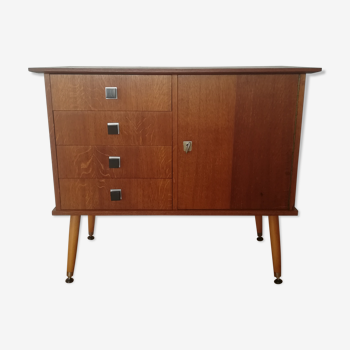 Sideboard / chest of drawers