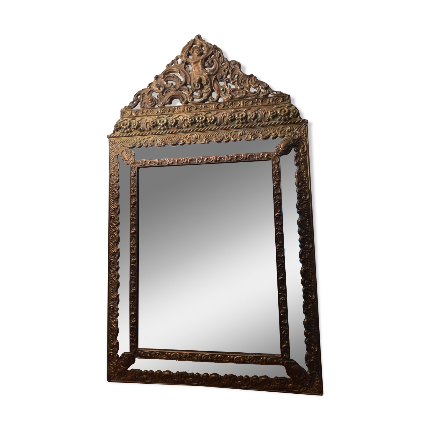 Repelled brass pareclose mirror