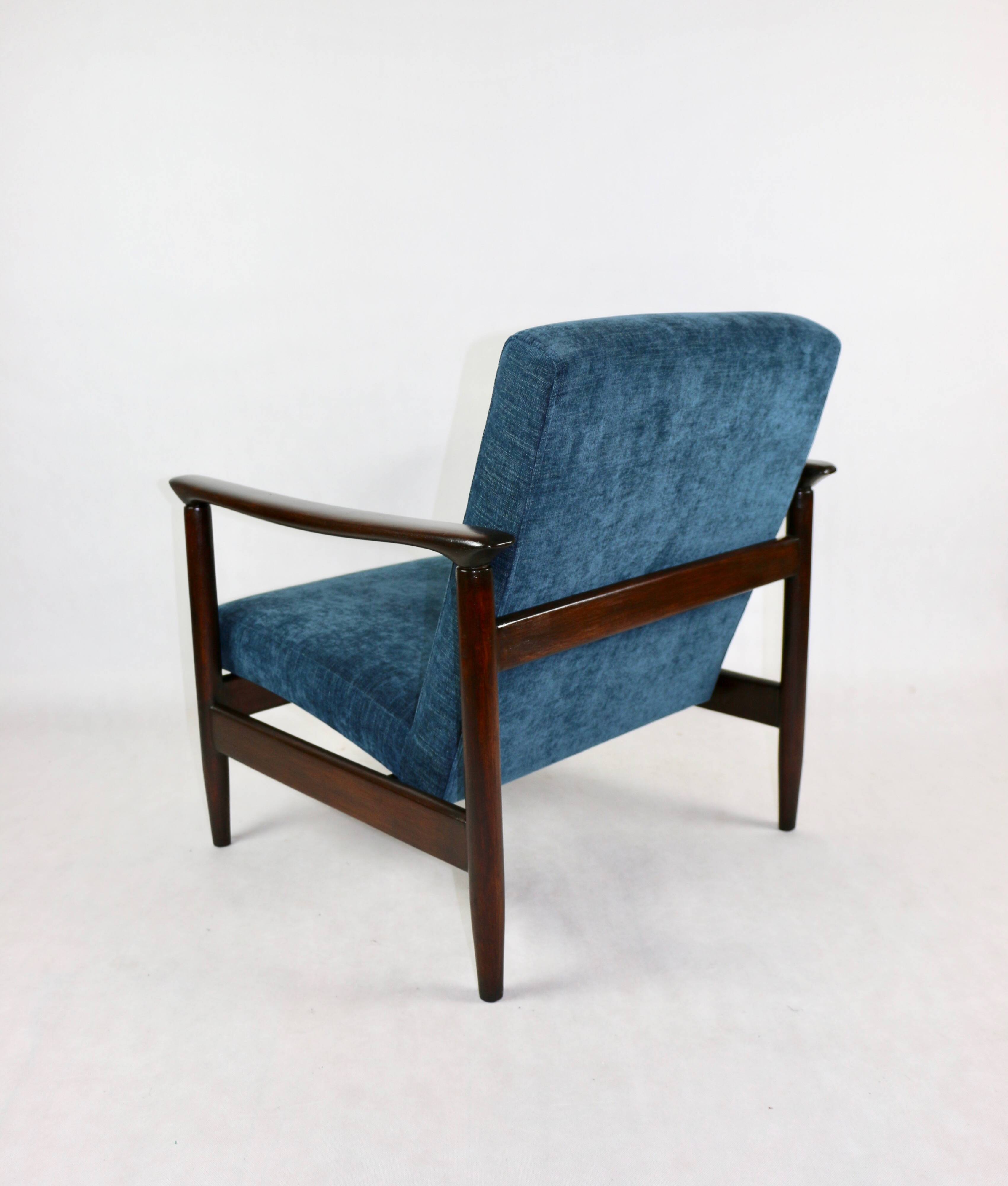 Fauteuil Blue Ocean GFM-142 par Edmund Homa, années 1970