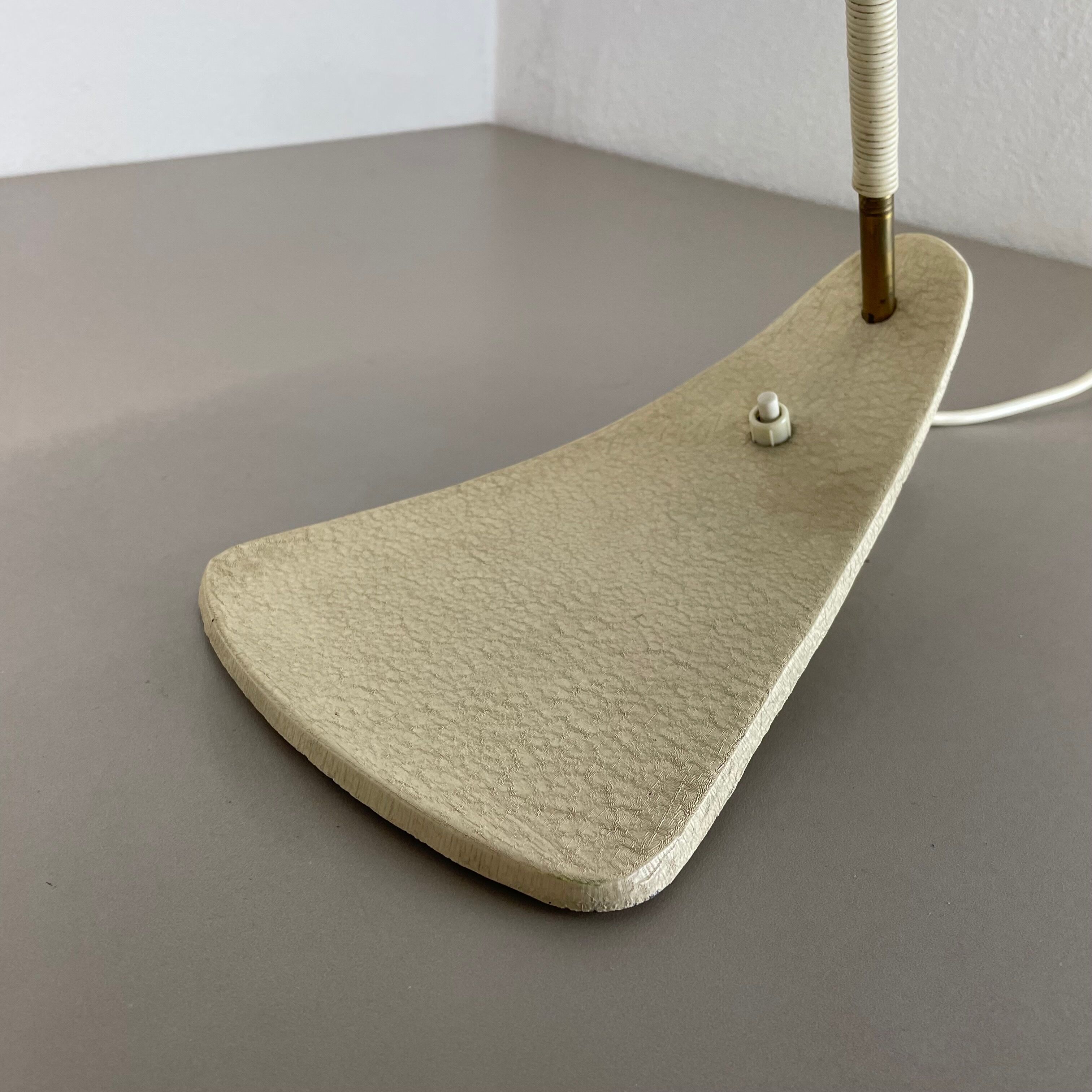 Modernist kalmar sytle Bauhaus beige metal and brass desk light, Austria, 1950s