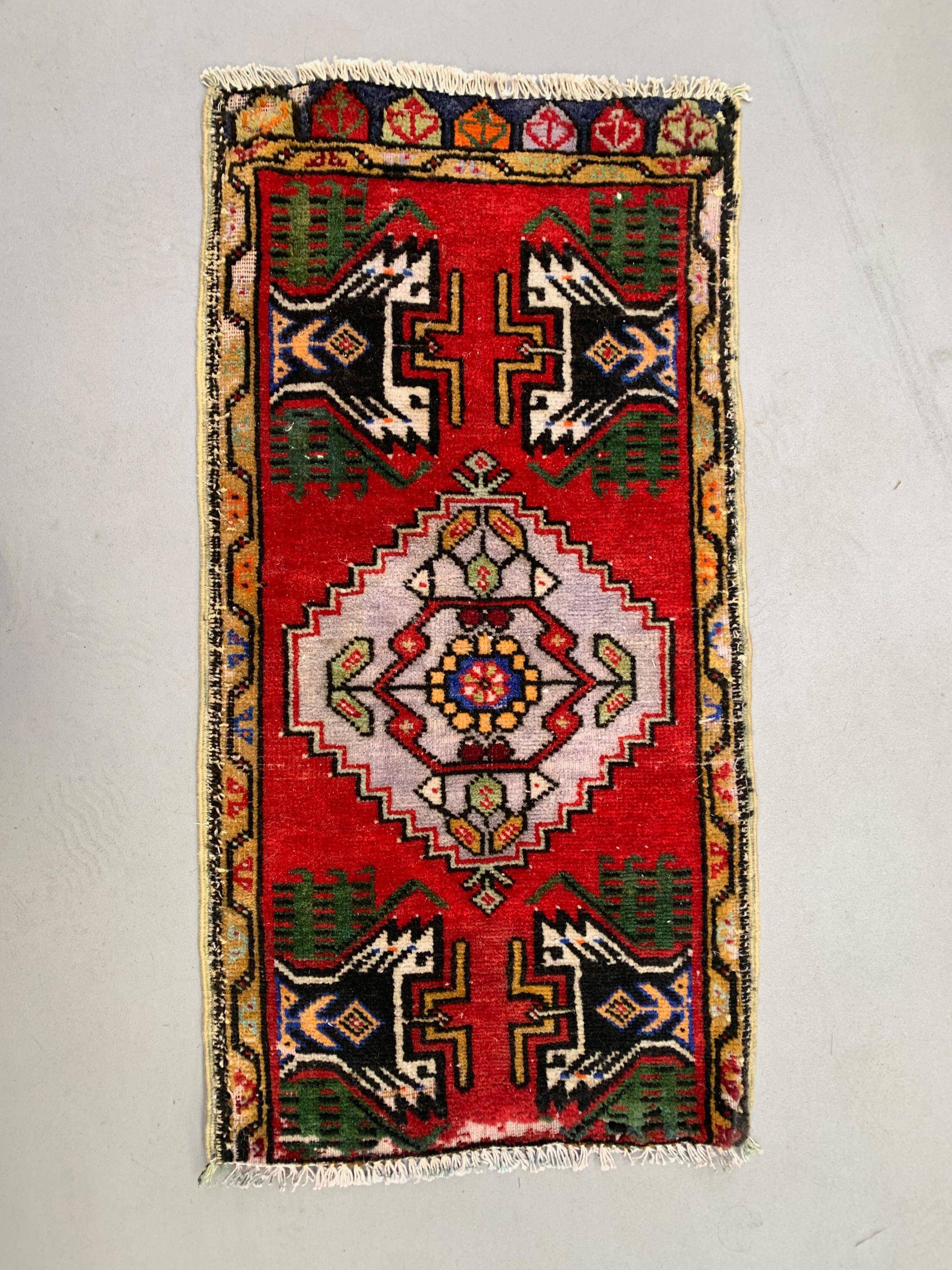 Small Vintage Turkish Rug 103x52 cm, Short Runner, Tribal, Shabby, Mini Carpet