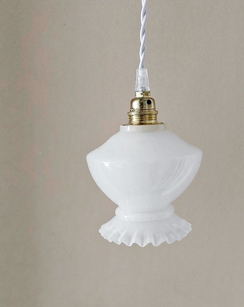 Baladeuse opaline vintage