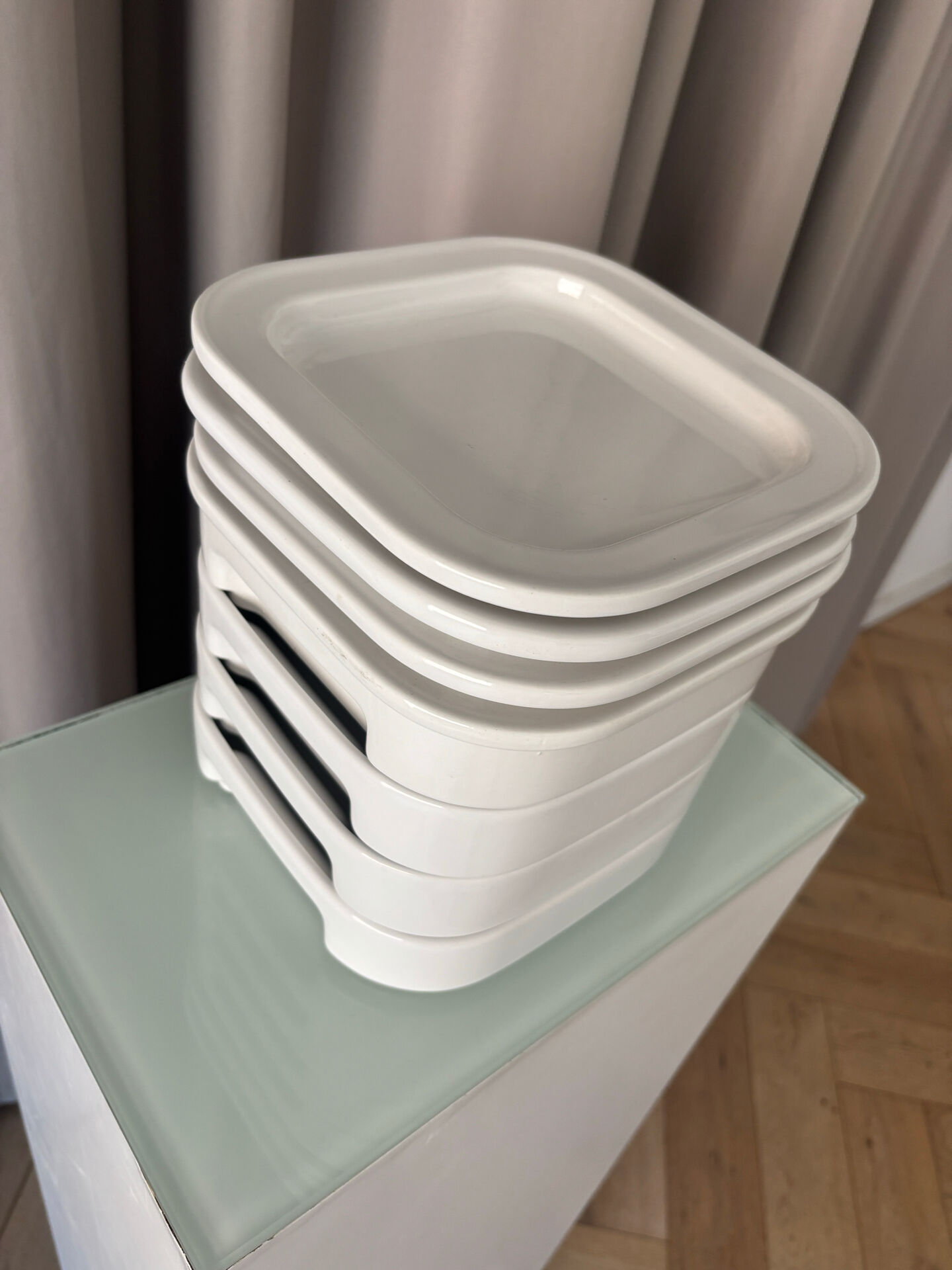 Makio Hasuike for Arnolfo di Cambio – “Square” Dinnerware Set, Italy,