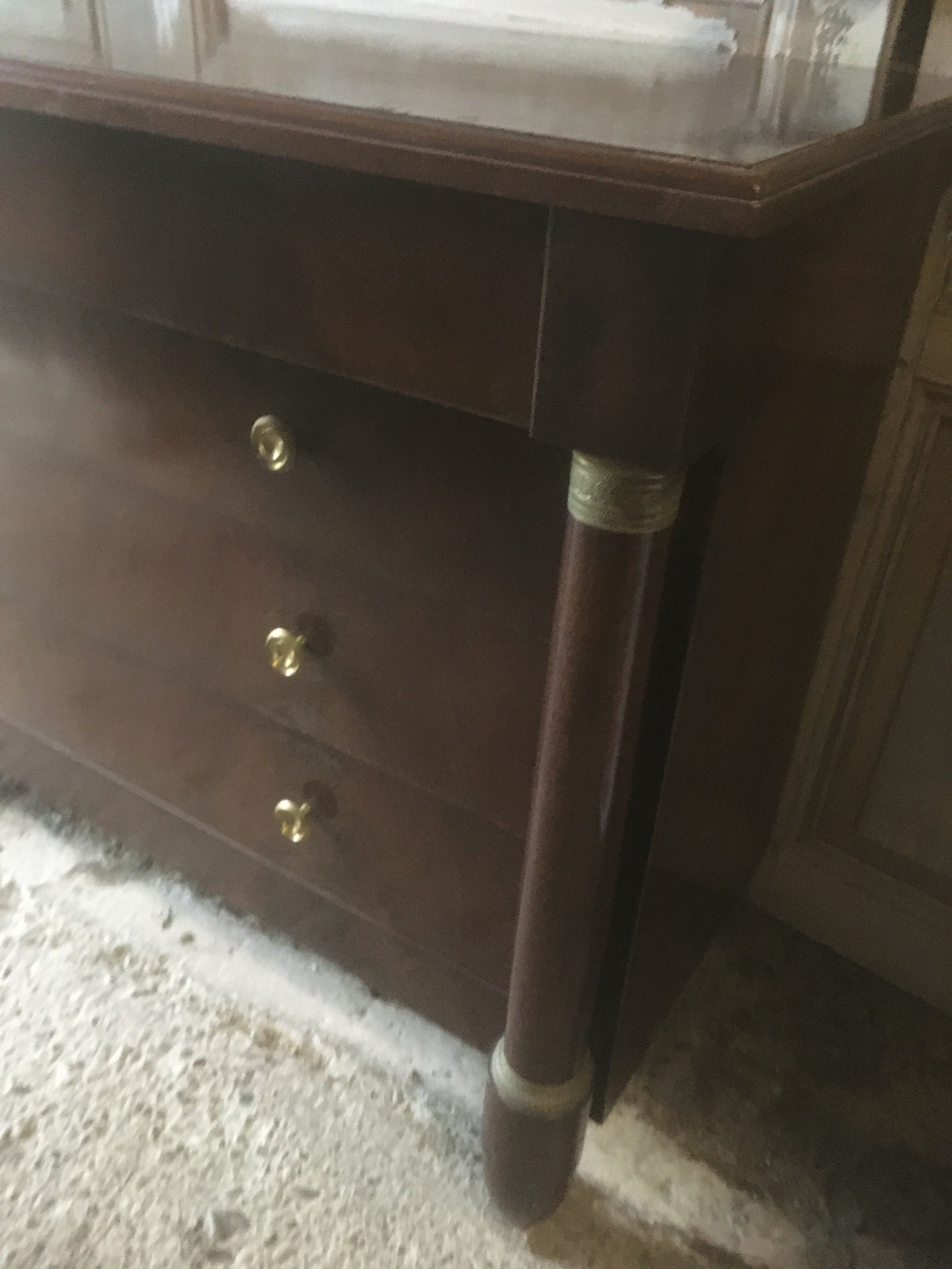 Commode style empire en palissandre