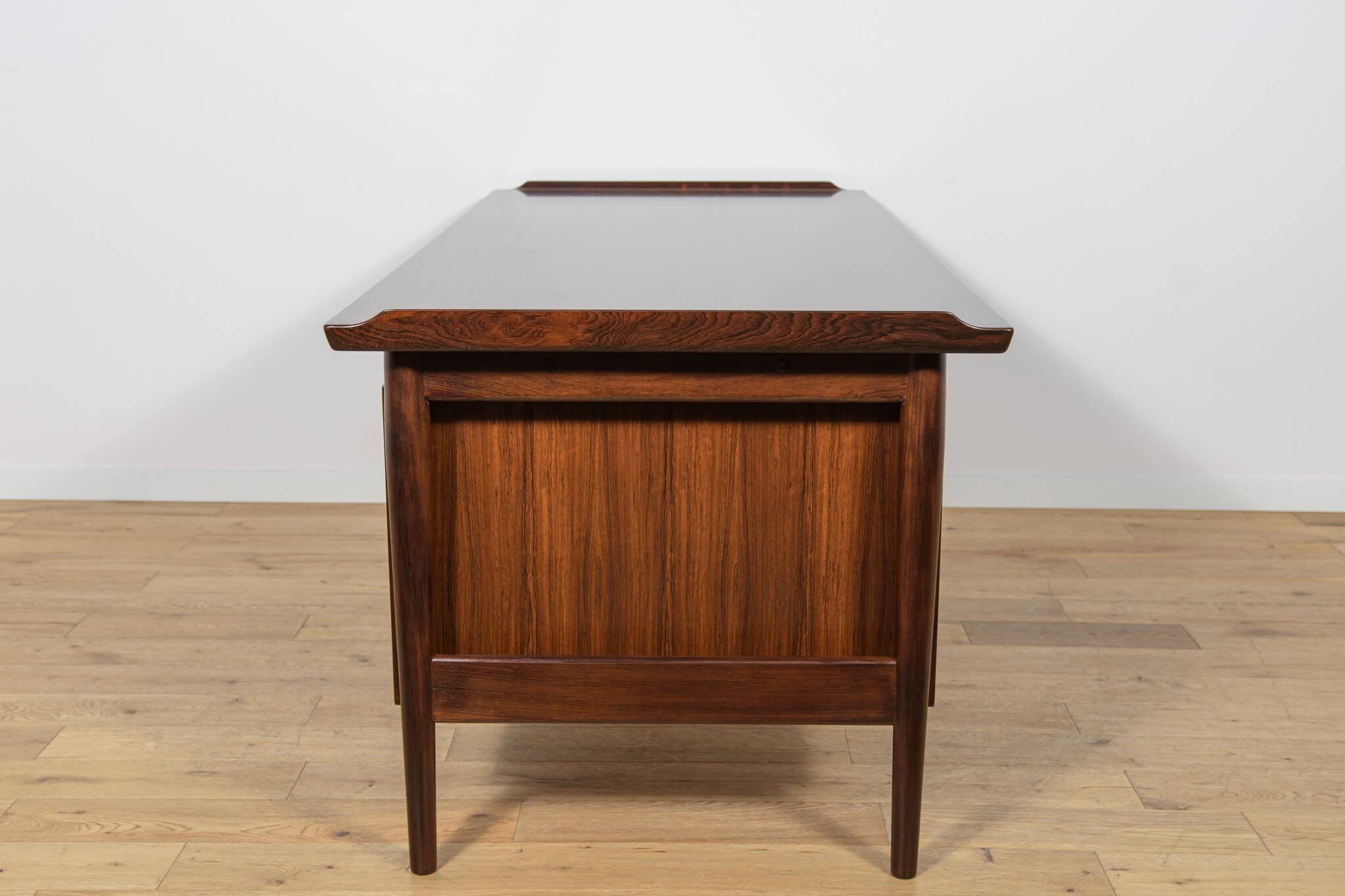Mid-Century Rosewood Freestanding Desk Model 207 by Arne Vodder for Sibast,