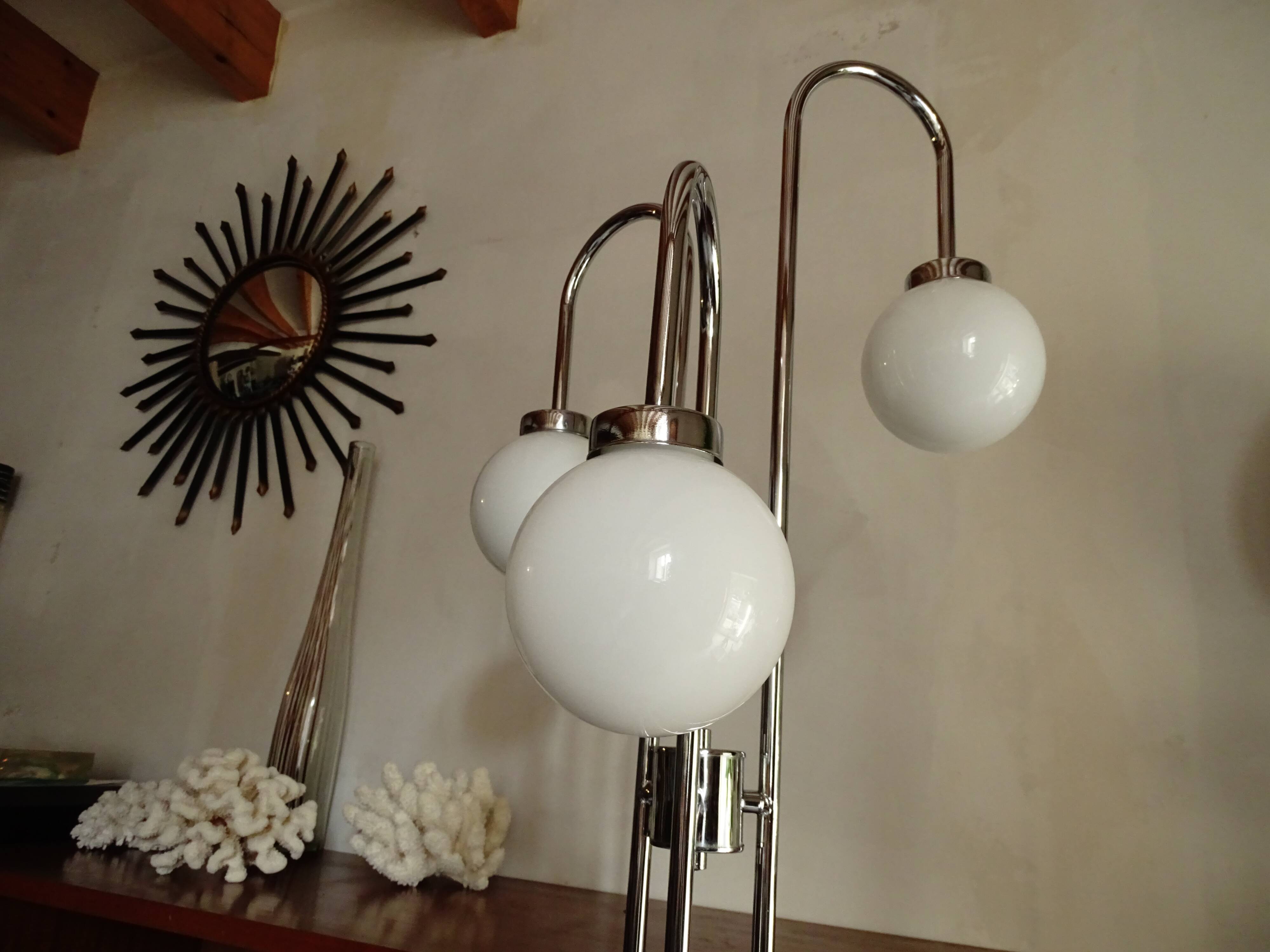 Lampadaire  chromé 3 boules 1970 vintage