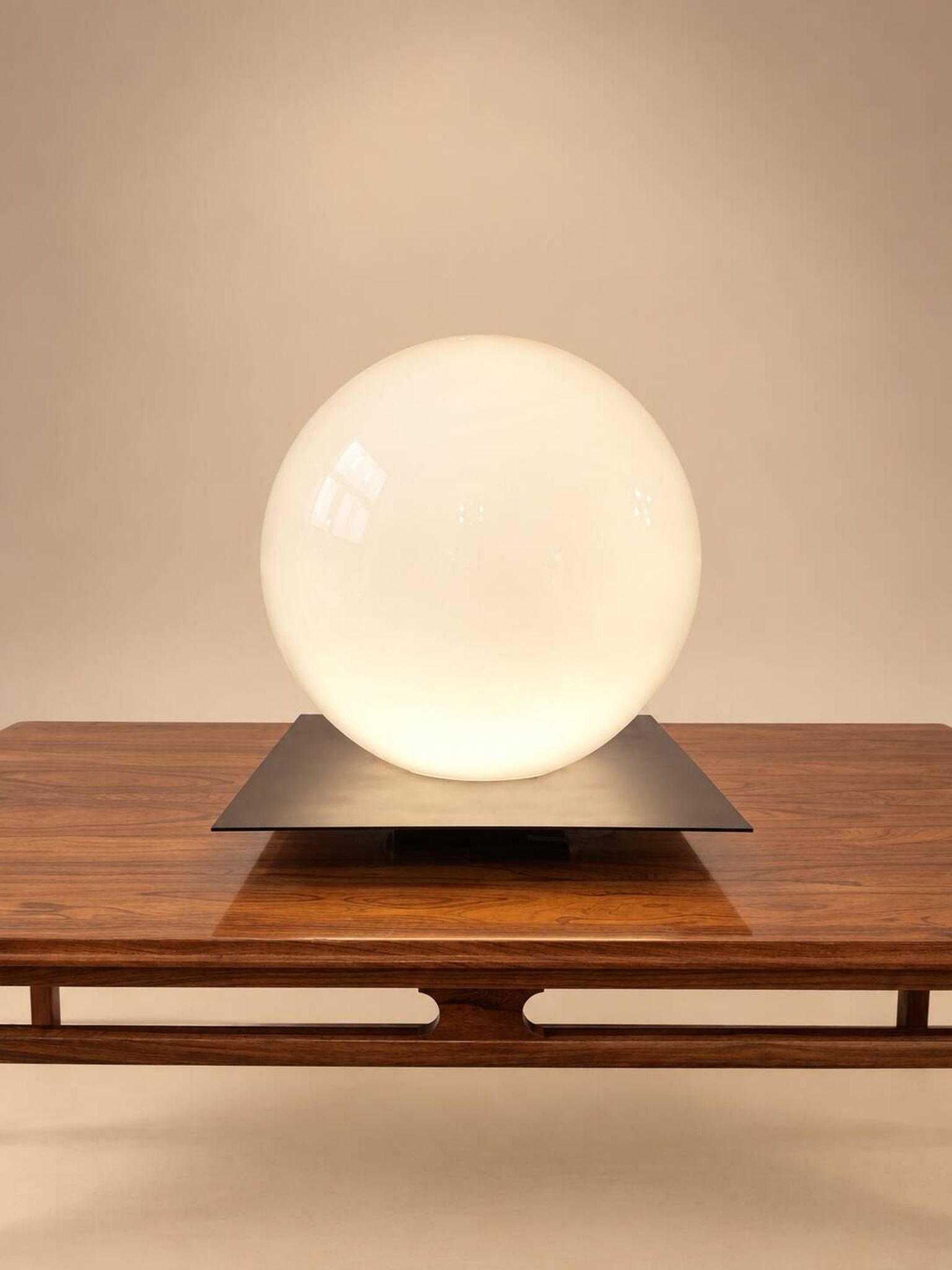 Grande lampe par sergio mazza & giuliana gramigna pour quatrifolio
