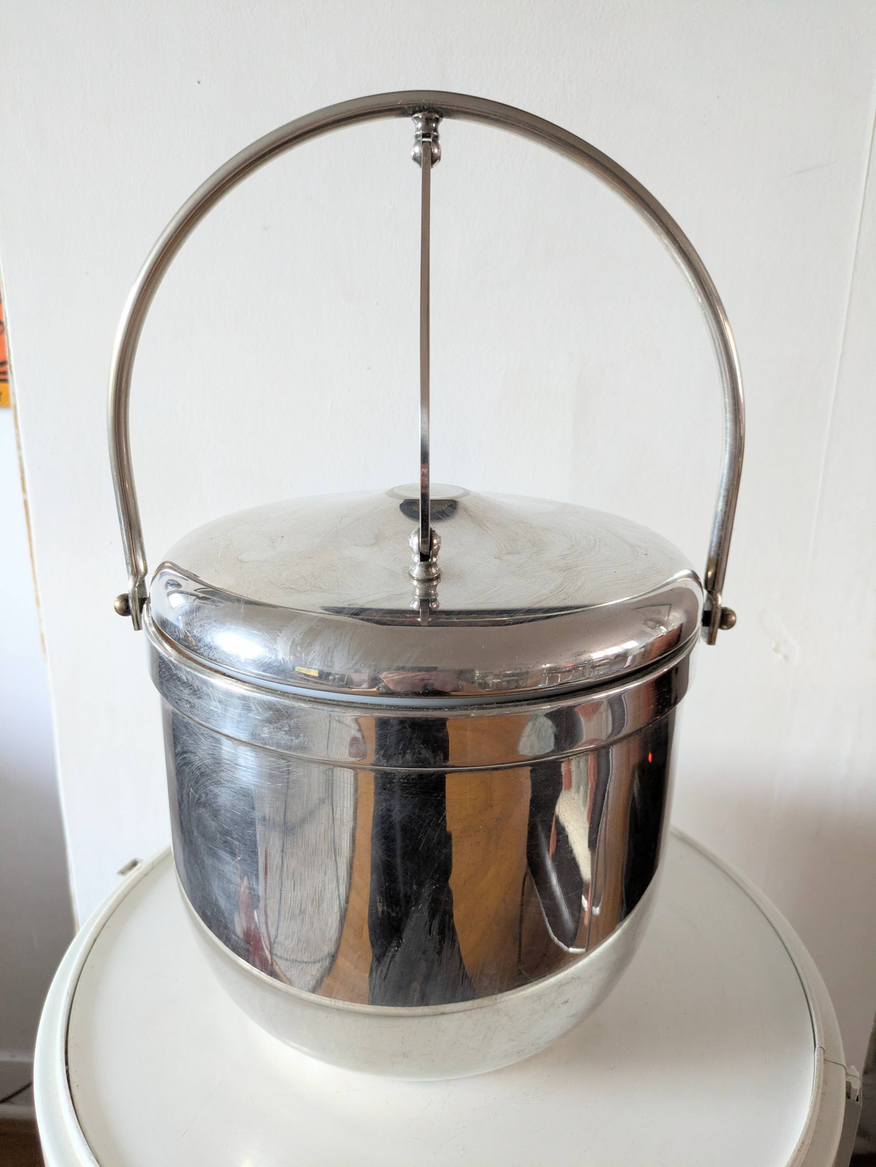 Sheffield Silver Ice Bucket in silver metal with hinged lid