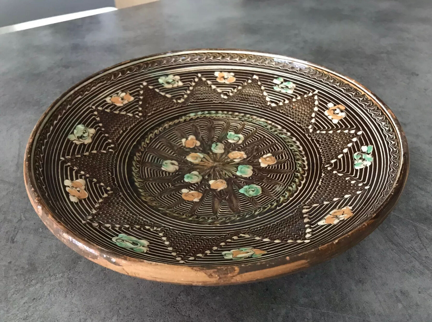 Vintage decor de paint polychrome hand dish 27 cm