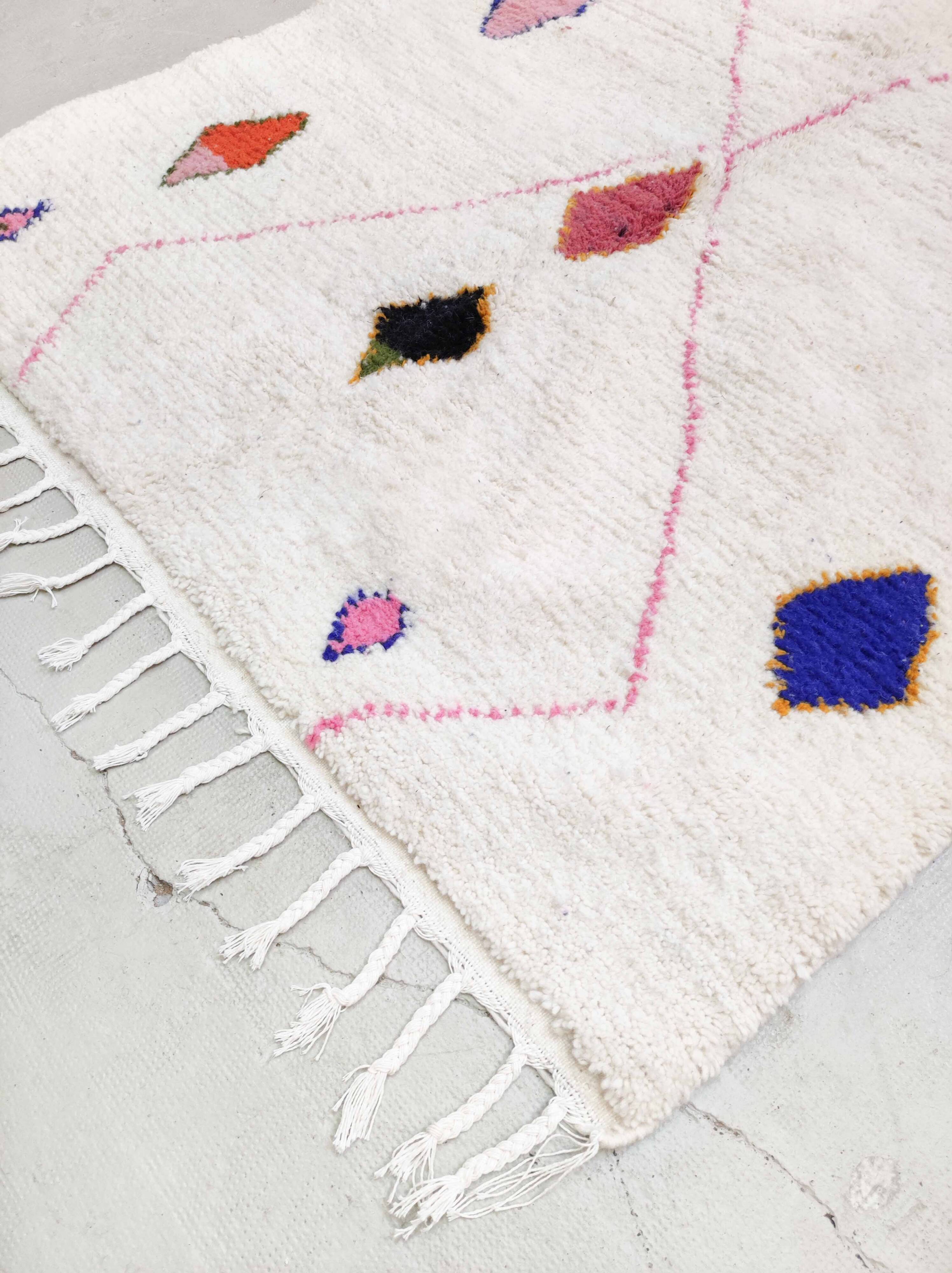 Colorful Azilal Moroccan Berber rug 2.48x1.53m