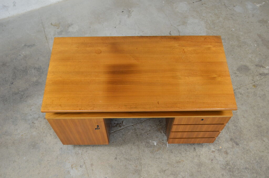 Vintage desk theo 1960 / 1970