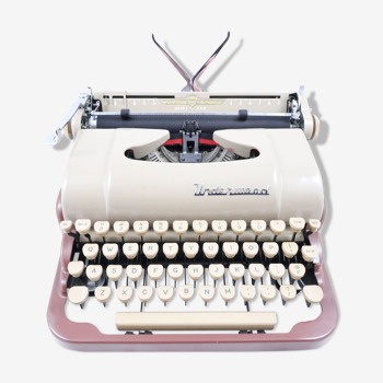 Underwood Quiet Tab De Luxe Caramel and Chocolate Typewriter 1954 revised