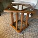 Petite table en verre et bois