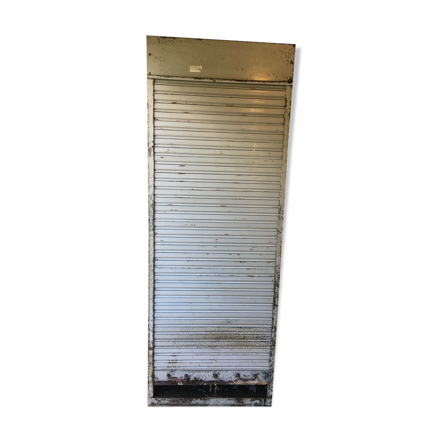 Industrial cabinet with sliding curtain