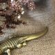 Crocodile en laiton