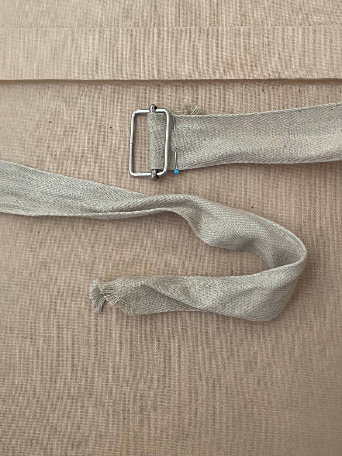 Malle Cabin Mid-Century Fibre Vulcanised / Beige Leather / Metal