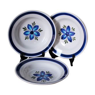 Lot de 3 assiettes creuses de Sarreguemines - motif ensoleillé - peint à la main, années 1920