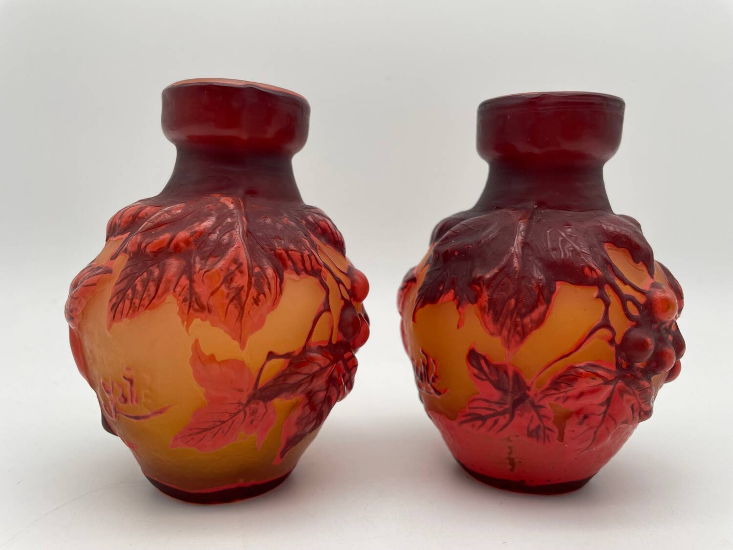 Paire de vases Tip Emile Gallé, pate de verre