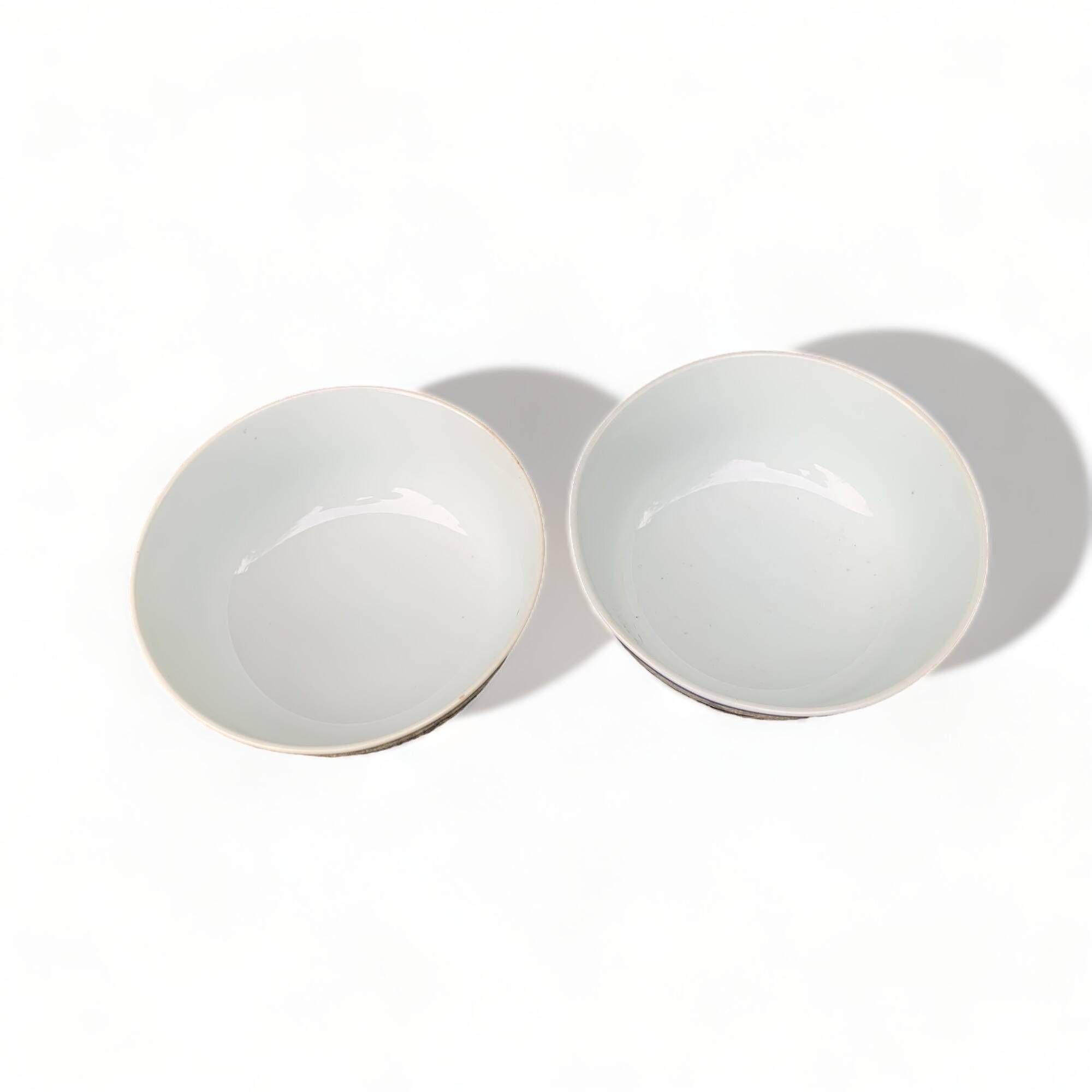 Set of 2 fine Chinese porcelain noodle bowls, old vintage Qing dynasty style